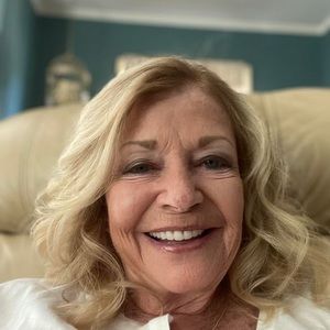 Meet your Posher, Lynne